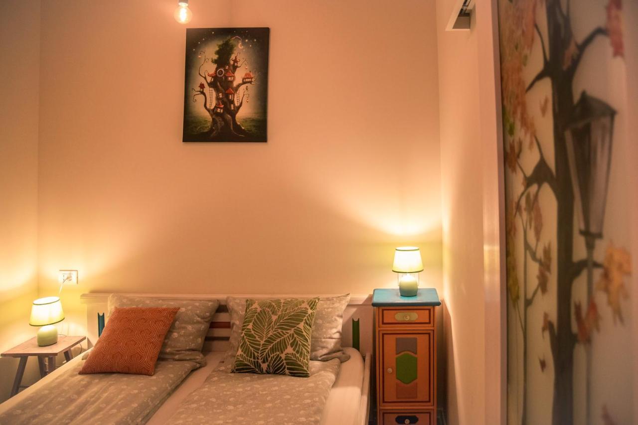 Seek And Hide - Little Emma'S Hideaway Brasov Exterior photo